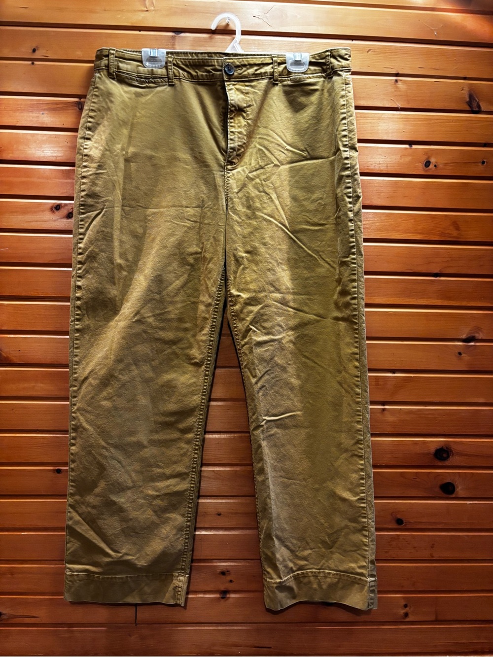Old Navy Women's Chinos in Mustard